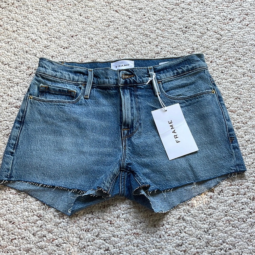 Frame New denim shorts with tags 26